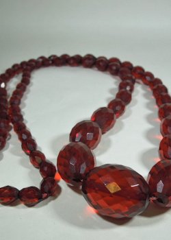 antique amber 23523423