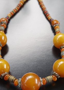 antique amber 345345