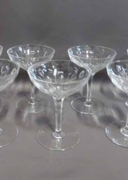 antique crystal 67896786