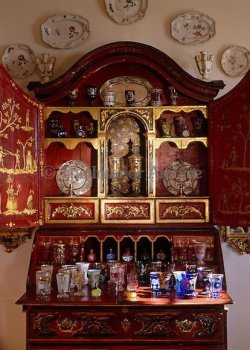 antique interior accessories