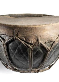 antique musical instruments 3464574