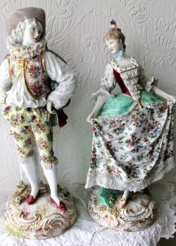 antique porcelain 345347987690